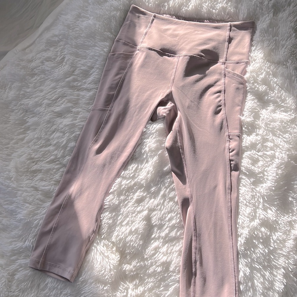 Cropped Leggings NWOT